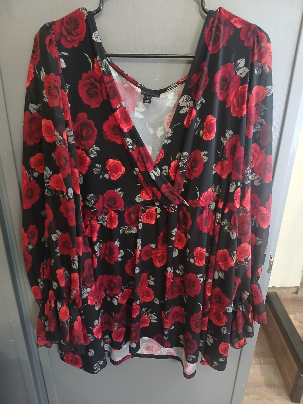 torrid Black Tunic with Red Rose Print